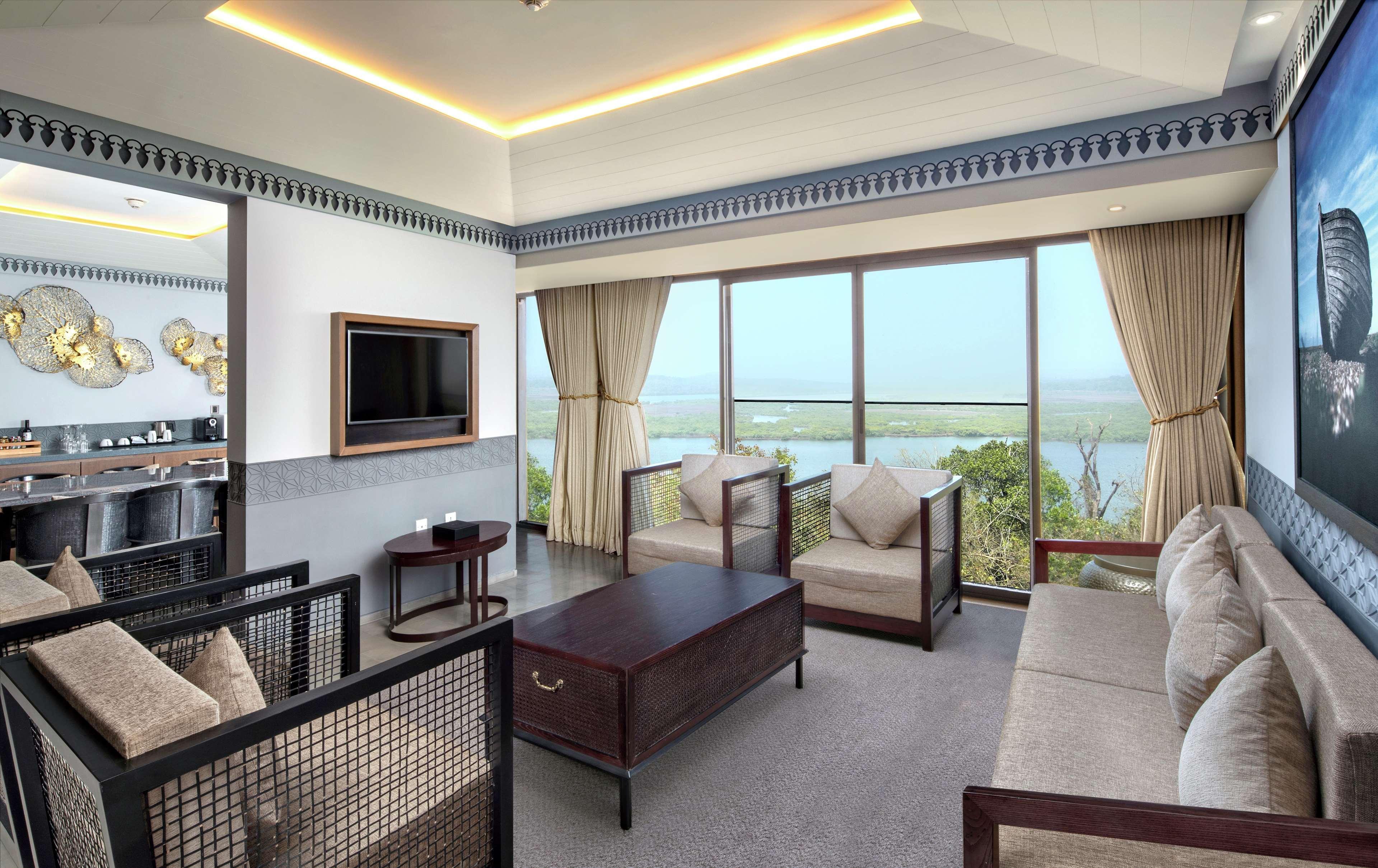 Hotel Doubletree By Hilton Goa - Panaji Exterior foto