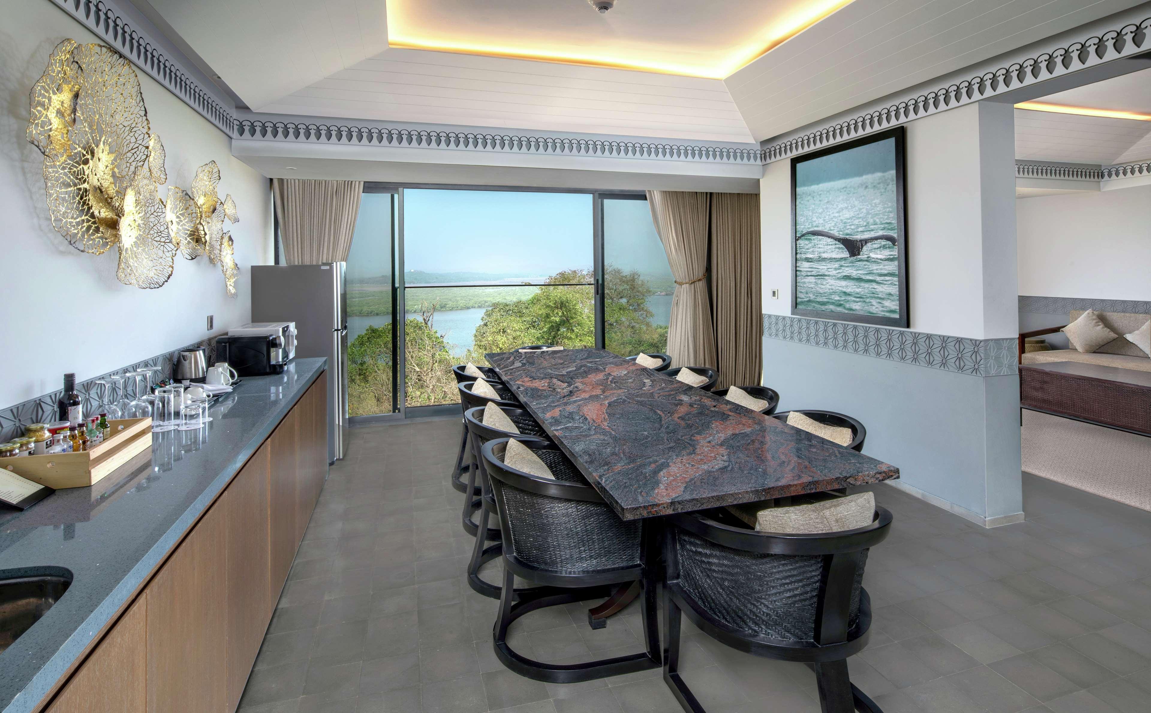 Hotel Doubletree By Hilton Goa - Panaji Exterior foto