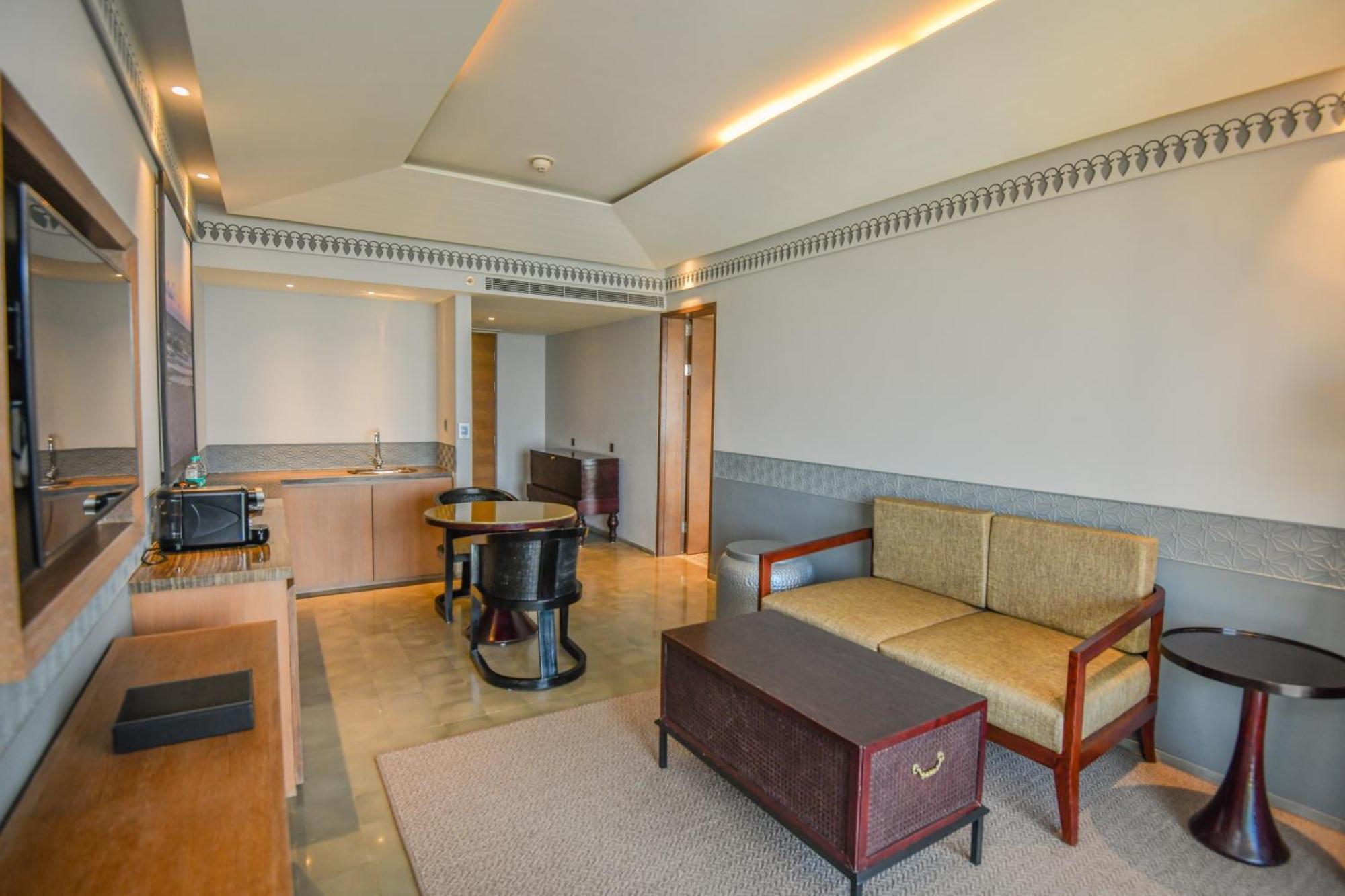 Hotel Doubletree By Hilton Goa - Panaji Exterior foto